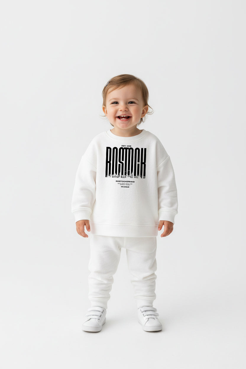 Rostock 'Rostockerkind' Bio Sweatshirt Babys Frontprint weiß